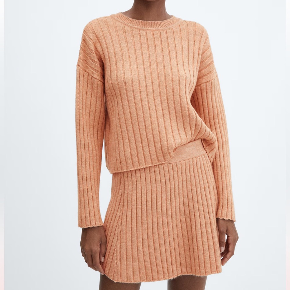 NWT Ribbed Two Piece Set - Picture 4 of 16